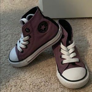 Toddler girl Converse